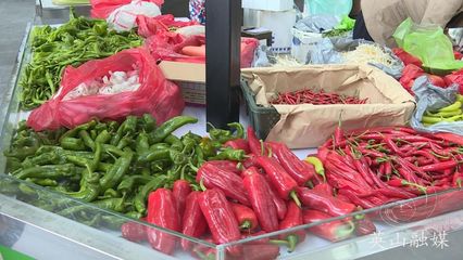 【奮進(jìn)新征程 建功新時(shí)代】高顏值 人氣旺 英山農(nóng)產(chǎn)品批發(fā)大市場(chǎng)今日正式開(kāi)業(yè) 開(kāi)啟食用農(nóng)產(chǎn)品流通新篇章